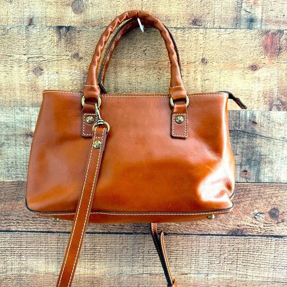 NWOT Patricia Nash Heritage Collection Angela Brown Leather Satchel/Crossbody - Picture 2 of 16